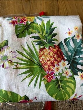 Tropical Pineapple Print Fabric Top